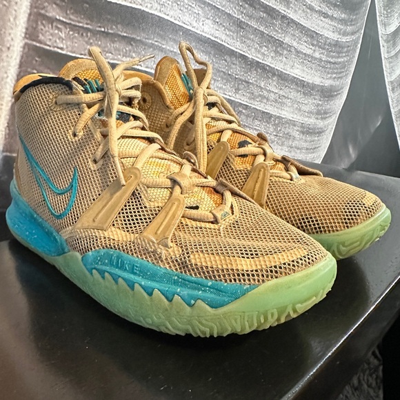 Nike Sneakers Kyrie Ripple 5Y 5 CT4080-207 Camo Net Basketball High Tops - Picture 3 of 14